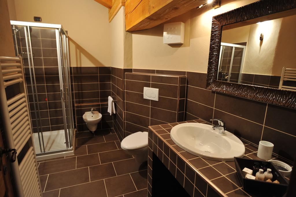 La Madonnina Del Gran Paradiso Wellness Hotel Cogne Exterior foto